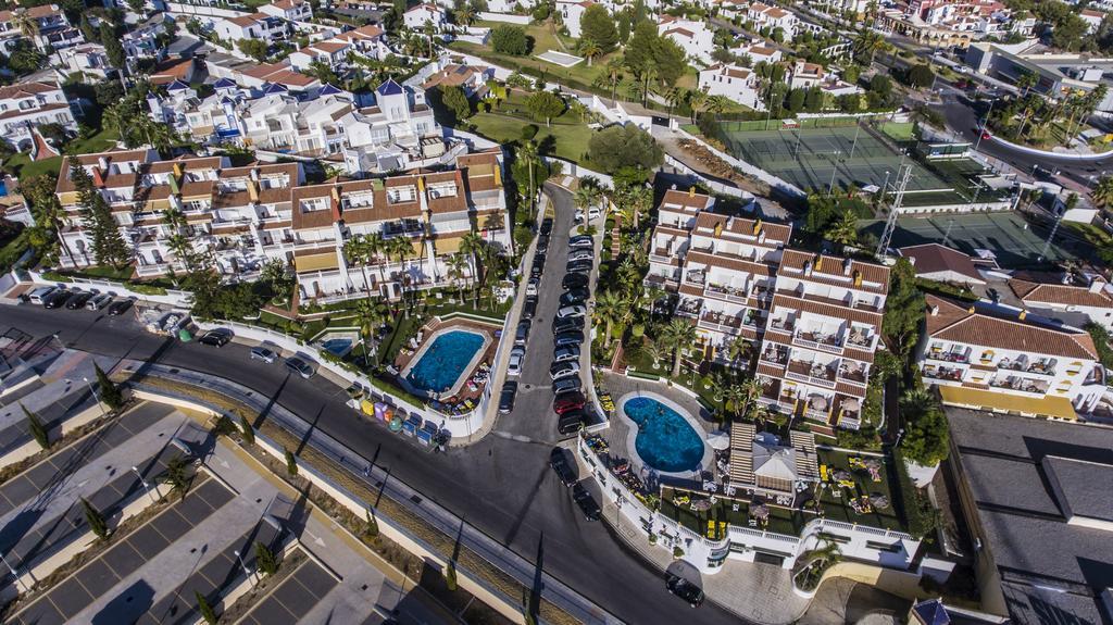 Apartamentos Las Rosas De Capistrano Нерха Екстер'єр фото